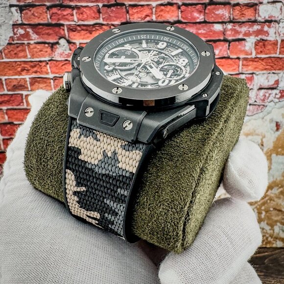 Hublot Big Bang Unico Black Magic “Online/Boutique Exclusive” – 421.CI.1170.RX– - Picture 11 of 16